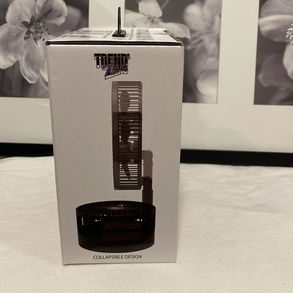 •NIB• TREND ZONE // portable desk fan // 6.5 in // 2 speed // black - Picture 6 of 9